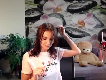 Naked cam girl jennycutey image #1839230