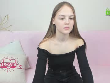 Naked cam girl little_radiant_sun image #3670592