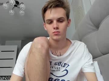 Naked cam man horny_jerk_roy_prick2001 image #1862306