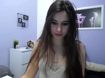 Naked cam girl camille_iam image #3397857