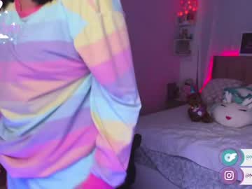 Naked cam girl maru_chan_ image #3818080