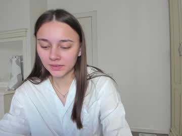 Naked cam girl eleonora_linn image #2809646