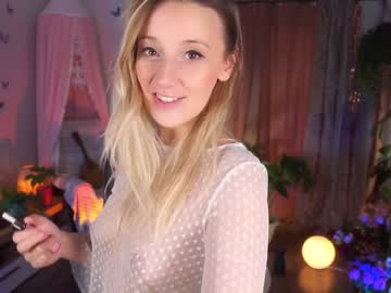 Naked cam girl juicyandthepussyblvd image #3740647