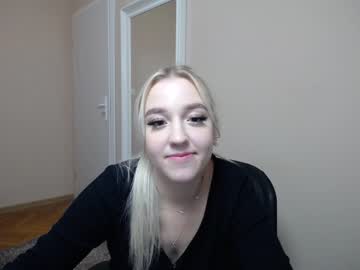 Naked cam girl silvia_leigh image #117370