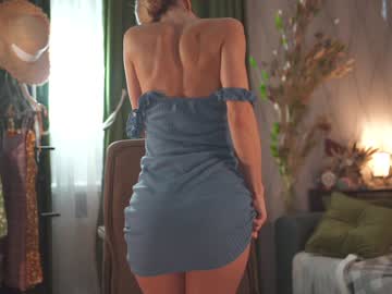 Naked cam girl _mirrra_ image #751941