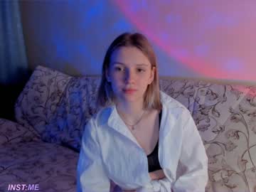 Naked cam girl melondama image #3107168