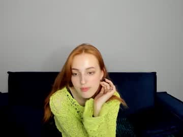 Naked cam girl skye_walker image #3941937