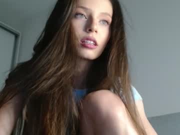 Naked cam girl isia_slay image #2338241