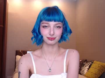 Naked cam girl lit1le_kitty_ image #828394