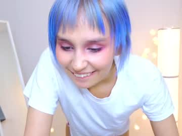 Naked cam girl kiya_mi image #3562158
