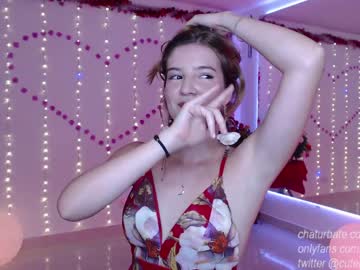 Naked cam girl cutenataly image #1127359