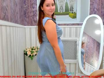 Naked cam girl lola_shy_ image #210234