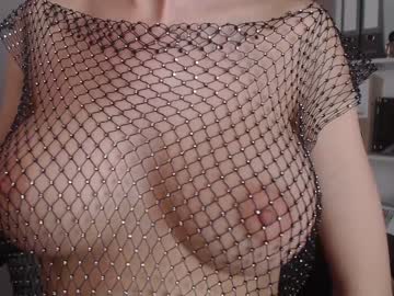 Naked cam girl eat_mee_out image #1965154