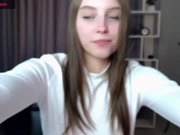 Naked cam girl lilliasweety image #1738202