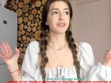 Naked cam girl coy_amina image #900232