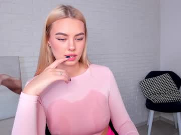Naked cam girl 8a8y_nura image #1603009