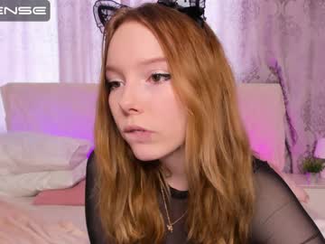 Naked cam girl lill_alice image #1748175