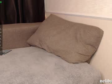 Naked cam girl neli_elinek image #2248477