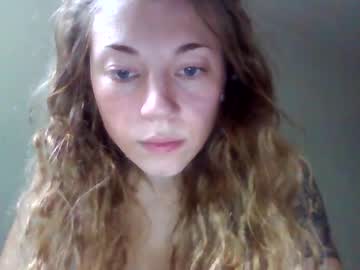 Naked cam girl your_fav1 image #4080571