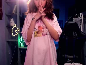 Naked cam girl cute_little_flower image #750292