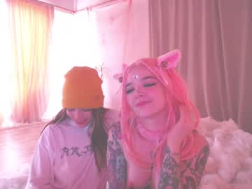 Naked cam girl kendalltyler image #1117940
