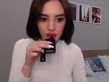 Naked cam girl angella_kleee image #1496405