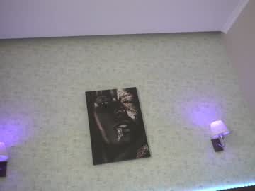 Naked cam girl erikabee image #1380888