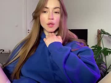 Naked cam girl strawberryjamx image #3345626
