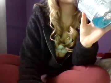 Naked cam girl hannahannaa image #2827162