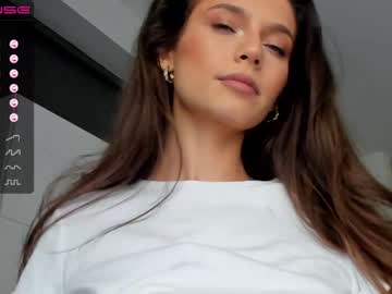 Naked cam girl isia_slay image #3570312