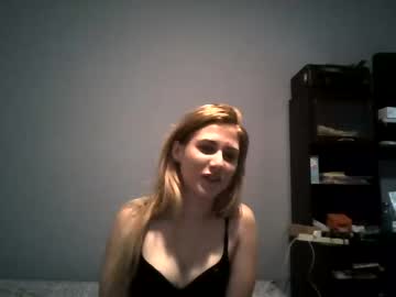 Naked cam girl vibzeenlove21 image #2540682