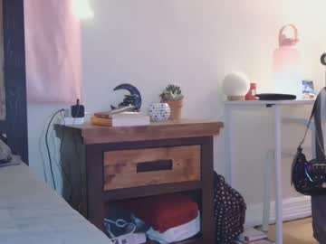 Naked cam girl mariamalibu image #3984552