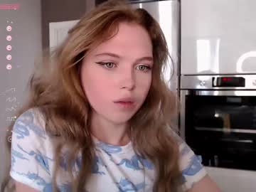 Naked cam girl small_blondee image #2143137