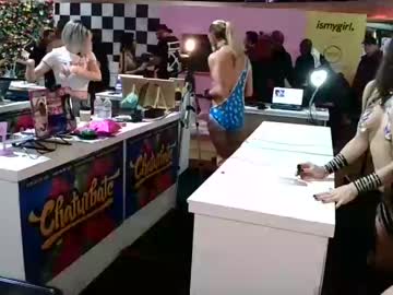Naked cam girl kitty_kat93 image #3501583