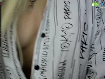 Naked cam girl xxxhoneyxx image #639427