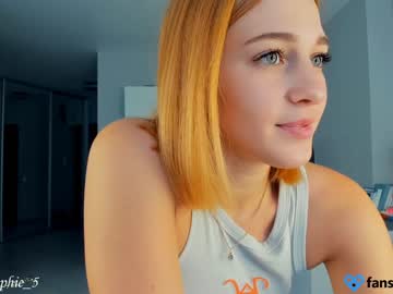 Naked cam girl sophie_5 image #2550723