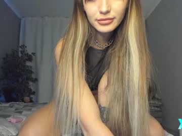 Naked cam girl xxx_leila image #2688780