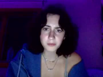 Naked cam girl gonnanuut image #2485918