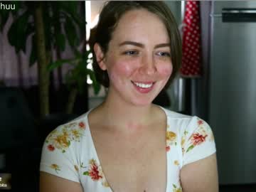Naked cam girl maeveminx image #1607605