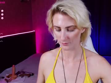 Naked cam girl eva__blonde image #2294409