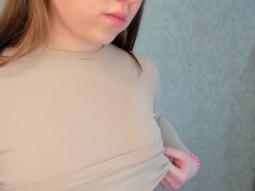 Naked cam girl laurenshannons image #3968077