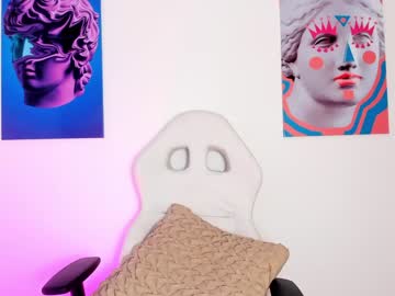 Naked cam girl ariadna5 image #3761432