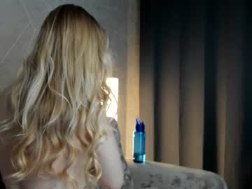 Naked cam girl asya__kiss image #2954358