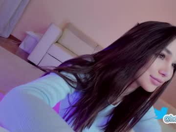 Naked cam girl hollyextra image #3007707