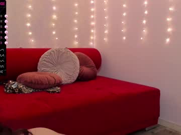 Naked cam girl cherry_deee image #3438940