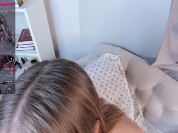 Naked cam girl tinaaarpp image #3242613