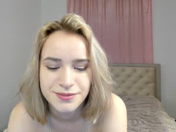 Naked cam girl florinda_love image #3878243
