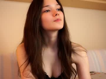 Naked cam girl alicemirold image #2007103