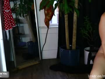 Naked cam girl maeveminx image #3423090