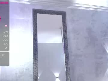 Naked cam girl juliabeng1 image #535154